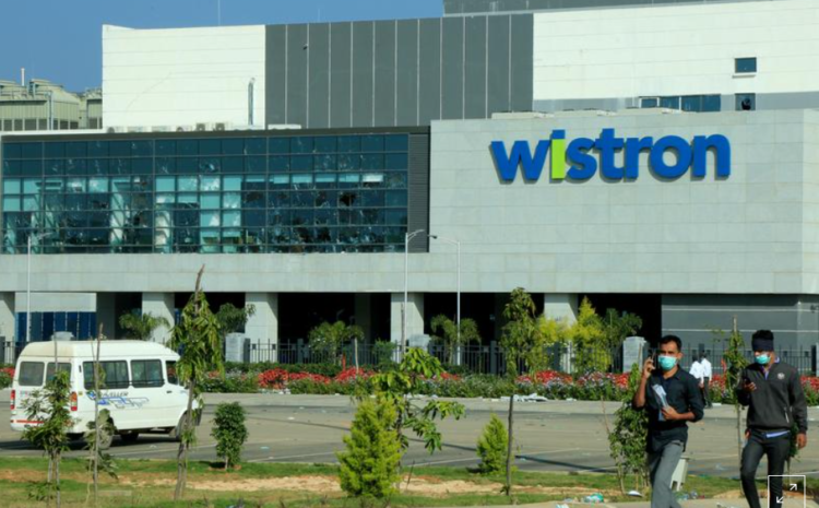  Apple says no new business for supplier Wistron after India plant violence