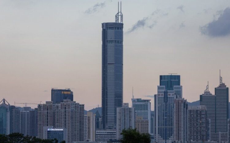  SEG Plaza evacuation: Shaking China skyscraper sends shoppers fleeing