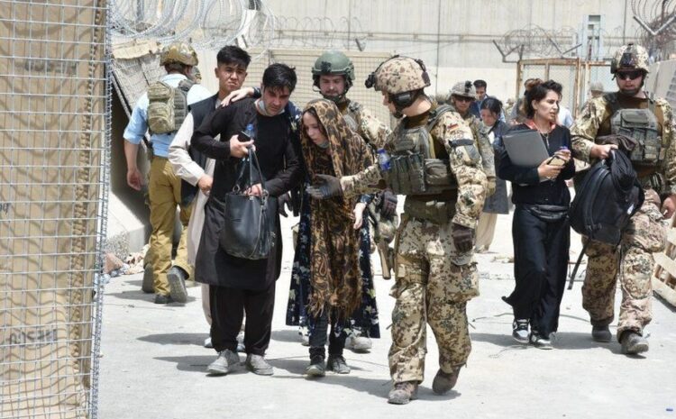  Afghanistan crisis: Chaos as Europeans scramble to evacuate Kabul