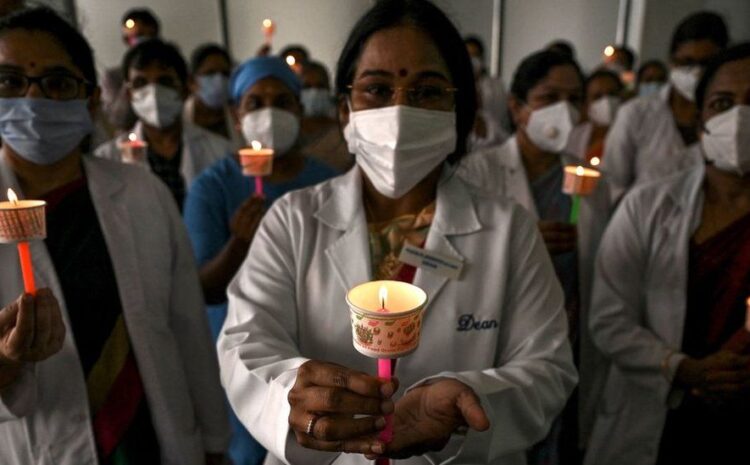  Covid-19: India health workers’ families fight for compensation