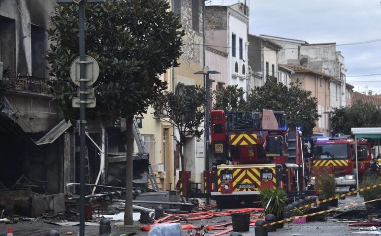  Seven dead after explosion and fire on France’s south-west coast