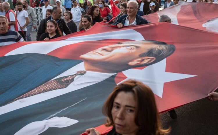  Turkey: Huge rally for opposition’s Canan Kaftancioglu